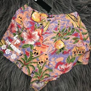 LF hawaiian shorts🌺